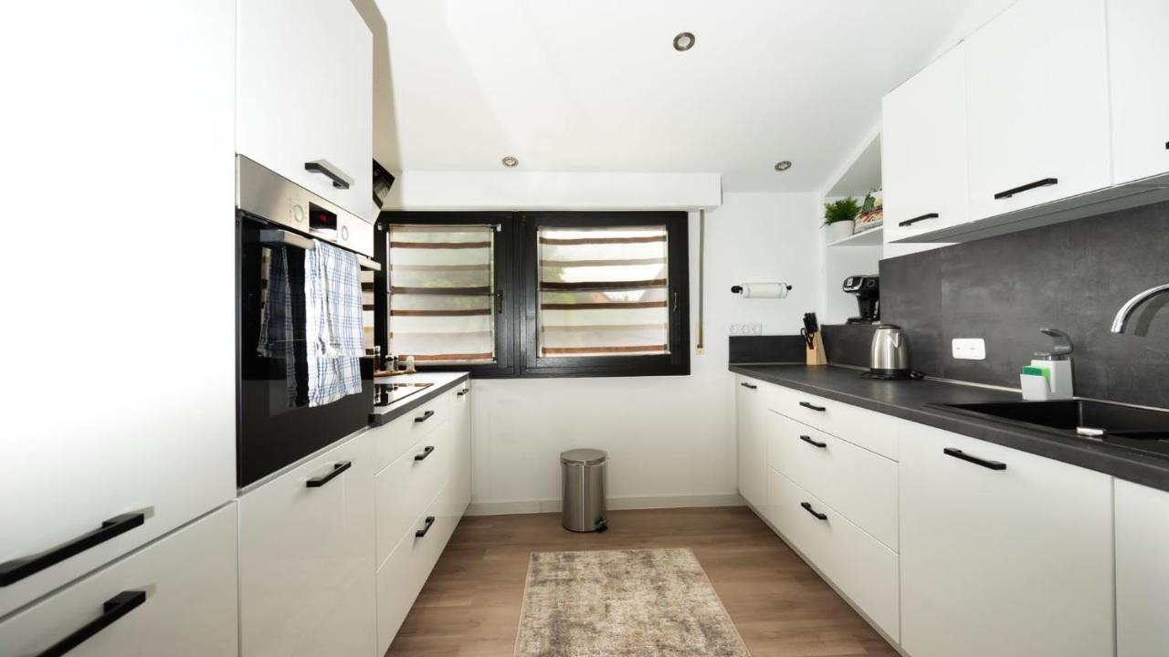 3,5-Zimmer Inkl Arbeitsplatz, Wlan & Free Netflix, Amazon-Free Parken Vollausgestattete Wohnung, 24H Check In Hamm  Exteriör bild